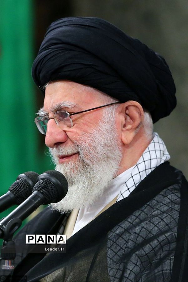 دیدار پیشکسوتان دفاع مقدس با رهبر انقلاب