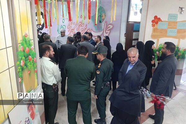 آیین استانی جشن روز شکوفه‌ها در دبستان پسرانه فسایی نژاد ناحیه ۳ شیراز