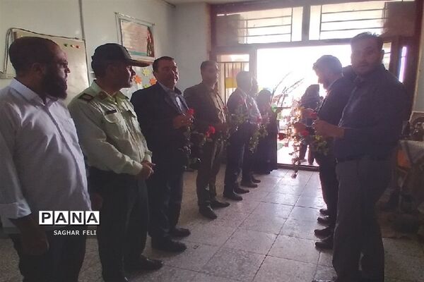 برگزاری جشن شکوفه‌ها در دبستان صحیفه نور فشافویه