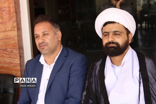 جشن شکوفه‌ها در ناحیه یک بهارستان