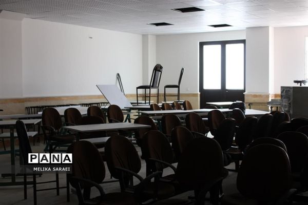 تجهیز هنرستان‌های ناحیه یک بهارستان