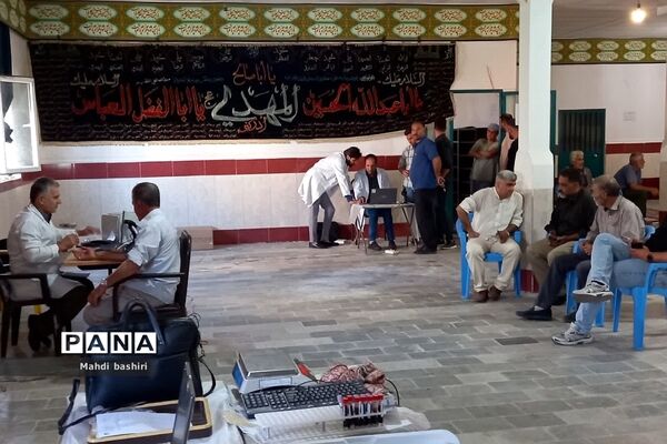 برپایی ایستگاه انتقال خون به‌مناسبت هفته دفاع مقدس در رودهن