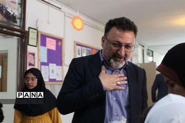 جشن شکوفه‌ها در ساری