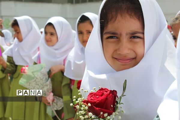 جشن شکوفه‌ها در ساری