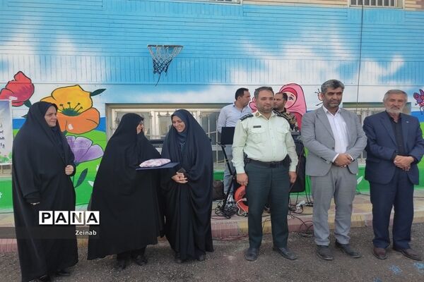 برگزاری جشن شکوفه ها در دبستان کوثرشهر جوادآباد