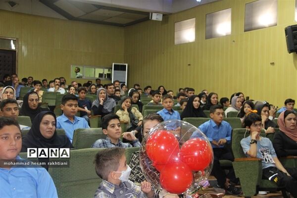 جشن جوانه‌ها ویژه پایه هفتم دبیرستان پسرانه شهید رجایی شهرستان بجنورد