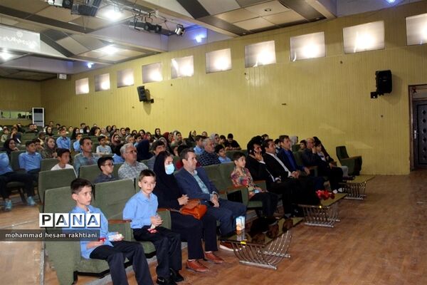 جشن جوانه‌ها ویژه پایه هفتم دبیرستان پسرانه شهید رجایی شهرستان بجنورد
