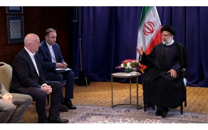 رئیسی: فوتبال یکی از بسترهای مناسب برای نزدیکی بیشتر و توسعه روابط کشورها است