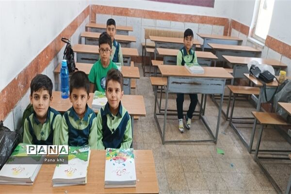 جشن شکوفه‌ها در مدارس شهری و روستایی حمیدیه