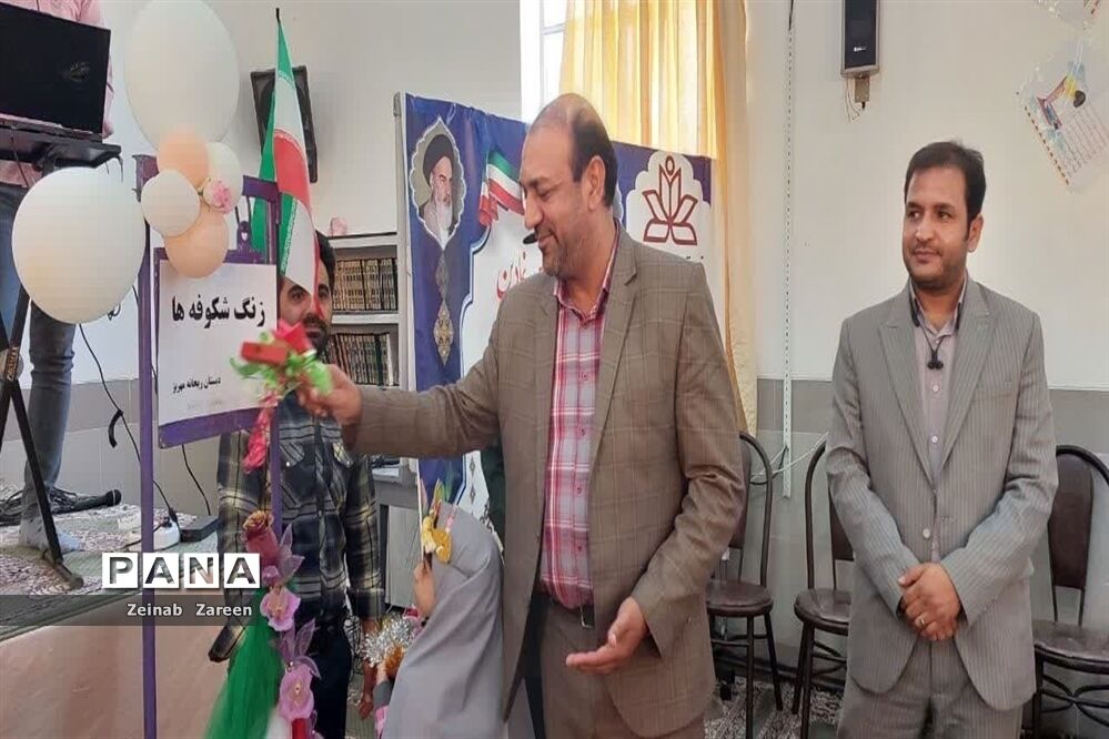برگزاری مراسم جشن شکوفه‌ها در شهرستان مهریز