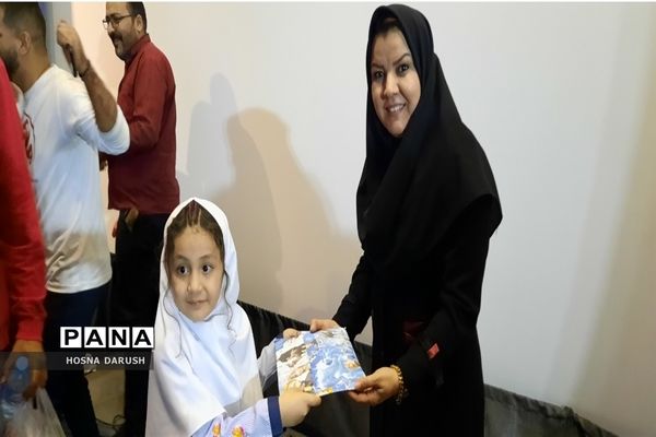 جشن شکوفه‌ها در دبستان شهدای فرهنگی ناحیه۷ مشهد مقدس