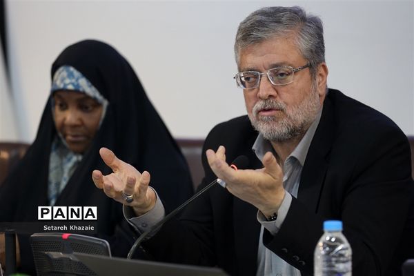 نشست هم اندیشی اولین جشنواره بین المللی رسانه خورشید