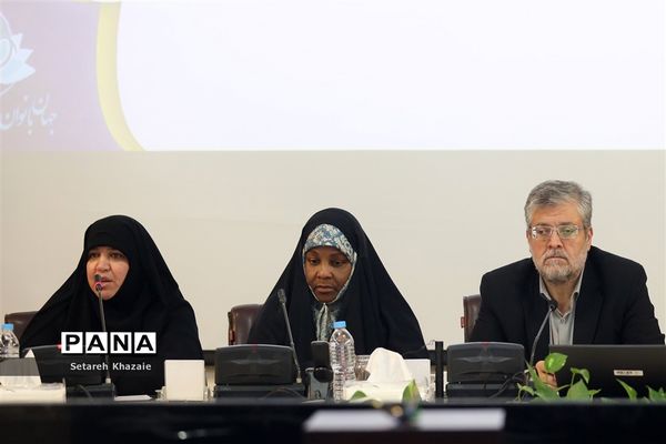 نشست هم اندیشی اولین جشنواره بین المللی رسانه خورشید