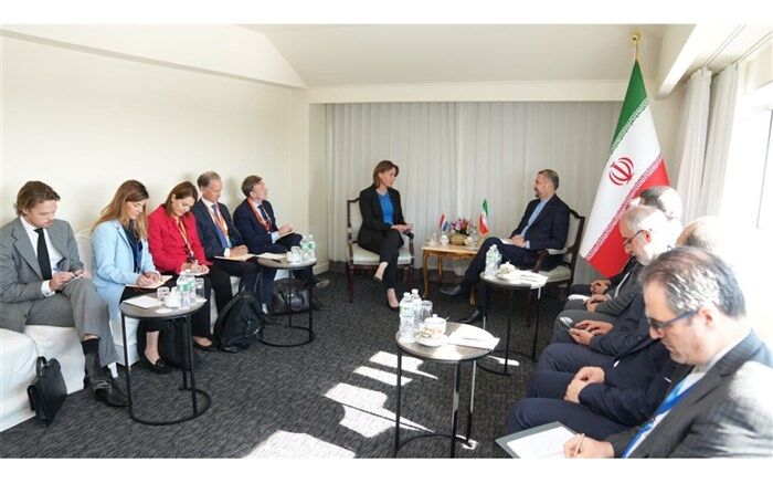 ایران آماده تقویت روابط با هلند و اتحادیه اروپا است