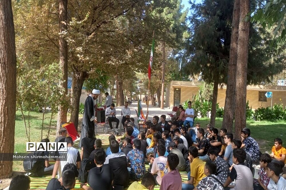 برگزاری اردو تربیتی مثبت هشتادی‌های۲ در شهرستان ورامین