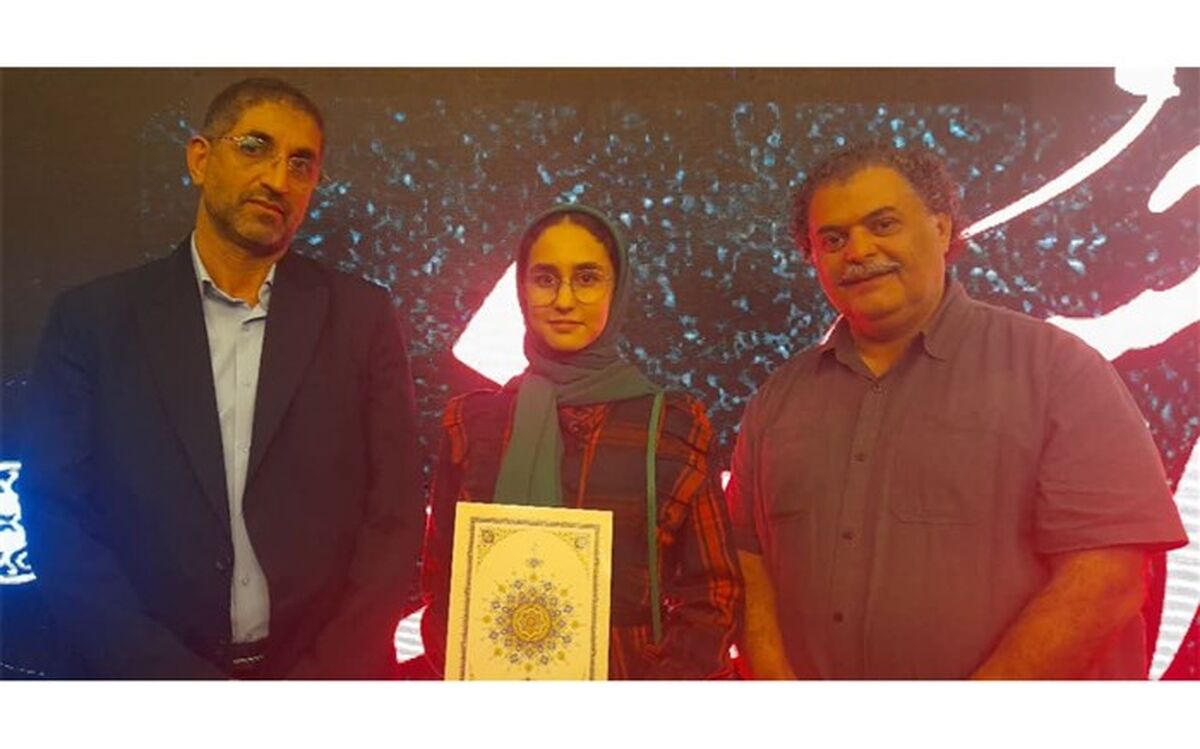 دانش‌آموز خبرنگار ساروی در اشکواره ملی حسینی خوش درخشید