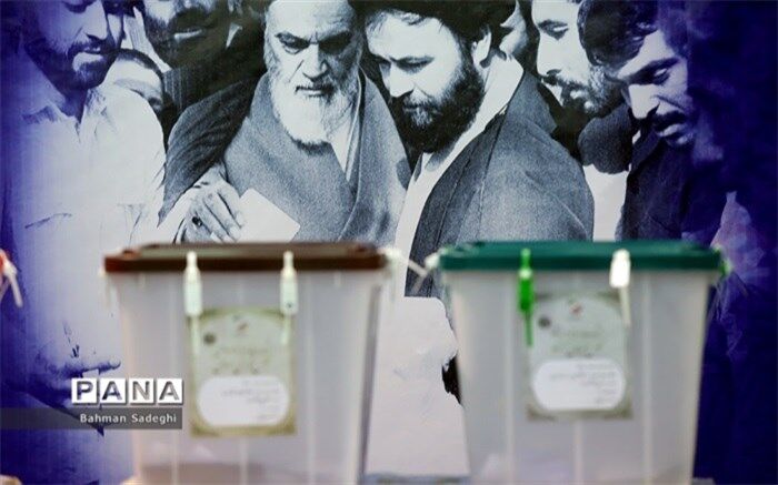 حضور مردم در انتخابات انقلاب را بیمه خواهد کرد