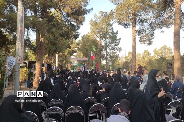 برگزاری مراسم زادروز شهیداصغرپاشاپور در گلزار شهدای تهران