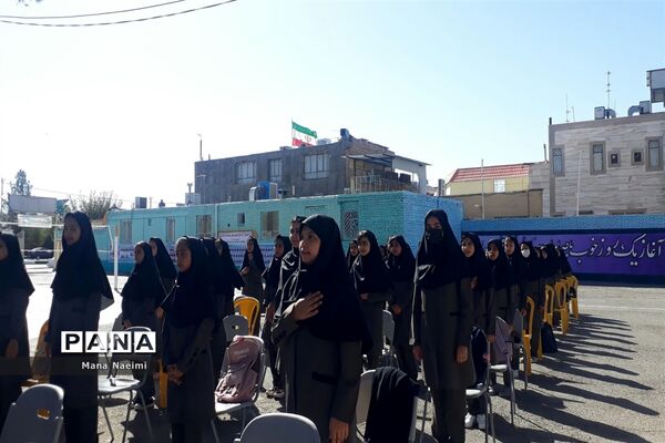 جشن جوانه‌ها در دبیرستان نمونه دولتی اندیشه شهرستان کاشمر