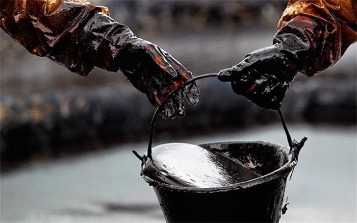 سهم ۲۴ درصدی افزایش تولید و صادرات نفت در رشد اقتصادی ایران