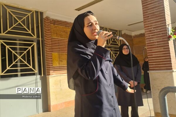 جشن سالروز آغاز امامت امام زمان در دبیرستان فرهنگ ۱۳