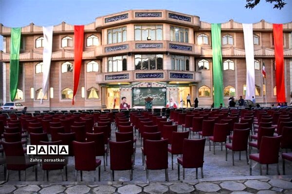 روز سوم آماده سازی هنرستان فاطمه زهرا ناحیه یک برای نواختن زنگ مهر