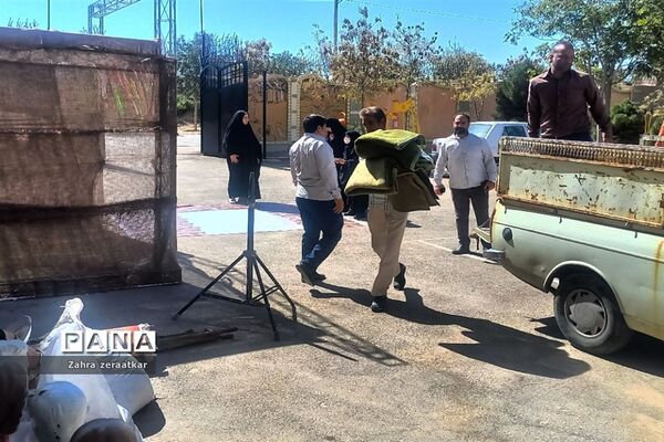 روز سوم آماده سازی هنرستان فاطمه زهرا ناحیه یک برای نواختن زنگ مهر