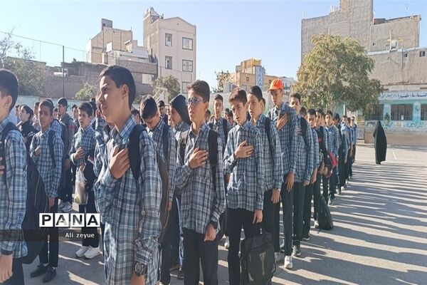 شروع ماه مهر در مدرسه شاهد حضرت مهدی (عج)