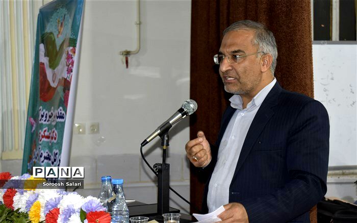 آینده ارزشمند ایران از مدارس امروز عبور می‌کند