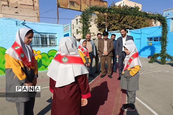 آغاز سال تحصیلی جدید با شعار «مهر مهدوی » در دبستان دخترانه شهید رسمتی  شهرستان‌قدس