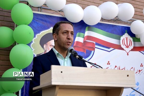 جشن بهار تعلیم و تربیت در دبستان حضرت مریم مقدس بومهن