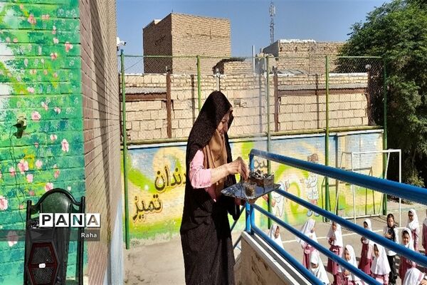 آیین بازگشایی مدارس در آموزشگاه شهید حسینی جوادآباد