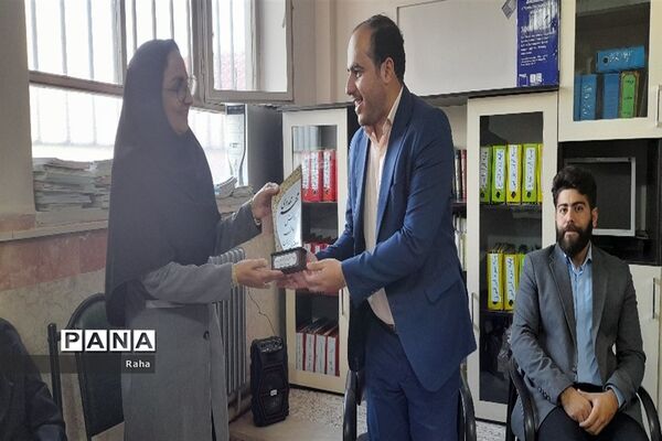 آیین بازگشایی مدارس در آموزشگاه شهید حسینی جوادآباد