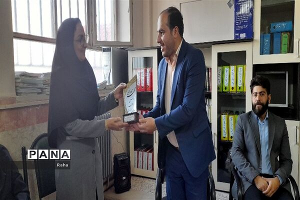 آیین بازگشایی مدارس در آموزشگاه شهید حسینی جوادآباد