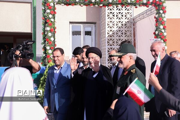 مراسم آغاز سال تحصیلی ۱۴۰۳-۱۴۰۲ با حضور رئیس جمهوری