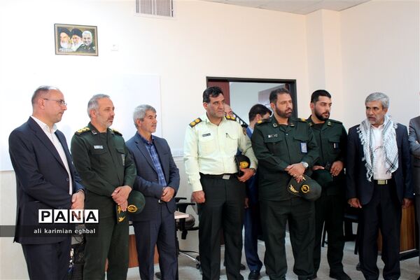 بازدید مسئولان شهرستان گلبهار از هنرستان علم و صنعت سردار سلیمانی