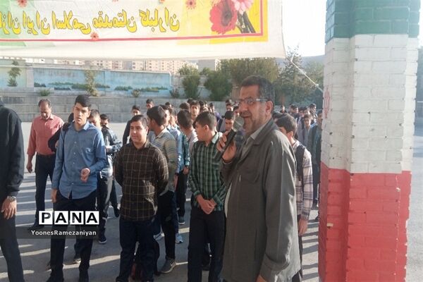 شروع ماه مهر، ماه علم و معرفت در دبیرستان علوم و معارف اسلامی شهرکرد