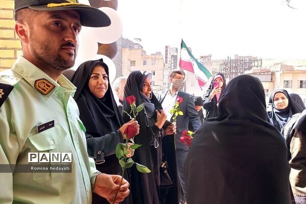 آیین بازگشایی مدارس در رودهن