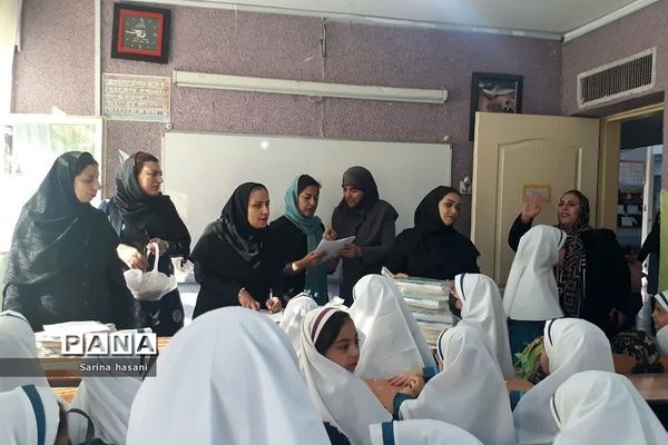 آیین بازگشایی ۳ مدرسه در رودهن همزمان با شروع سال تحصیلی جدید