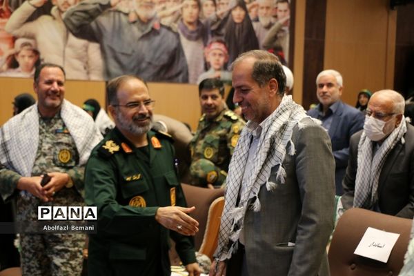 همایش سراسری تجلیل از پیشکسوتان جهاد و مقاومت در قم
