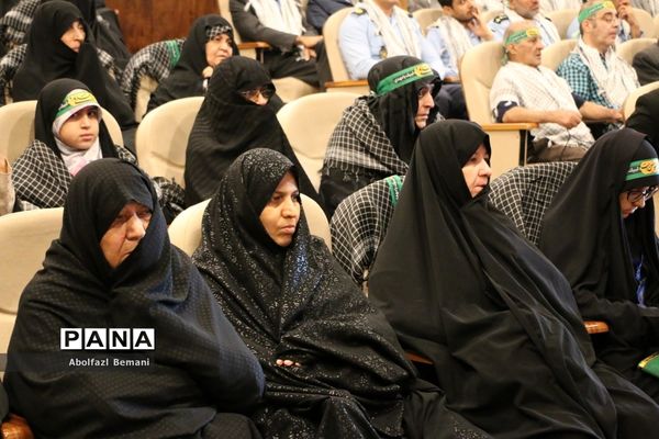 همایش سراسری تجلیل از پیشکسوتان جهاد و مقاومت در قم