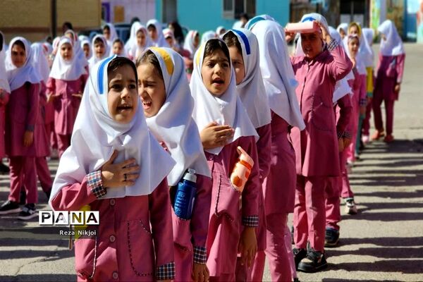 زنگ دفاع مقدس در ناحیه یک بهارستان