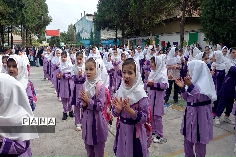 بوی ماه مهر در دبستان نظام الملک قائمشهر