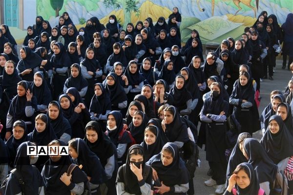 مراسم آغاز سال تحصیلی ۱۴۰۲_۱۴۰۳ و گرامیداشت هفته دفاع مقدس در دبیرستان دخترانه علمازاده