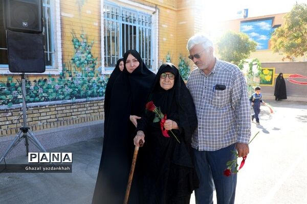 مراسم بازگشایی مدارس در منطقه تبادکان