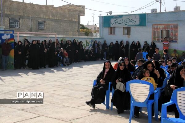 نواختن زنگ مهر و مقاومت در آموزشگاه بهشت فردوس ابرکوه