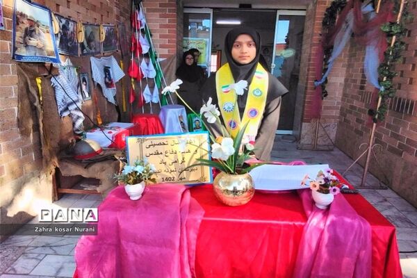 نواخته شدن زنگ آغاز سال تحصیلی و نماز در دبیرستان نمونه اندیشه کاشمر