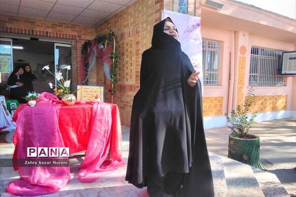 نواخته شدن زنگ آغاز سال تحصیلی و نماز در دبیرستان نمونه اندیشه کاشمر