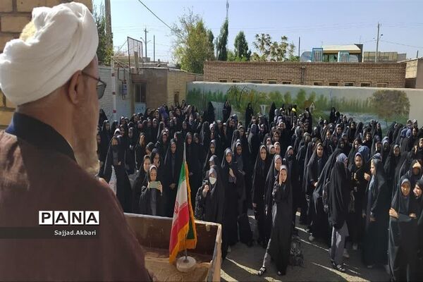 نواخته شدن زنگ  «مهر، ایثار و مقاومت» در شهر جعفریه قم