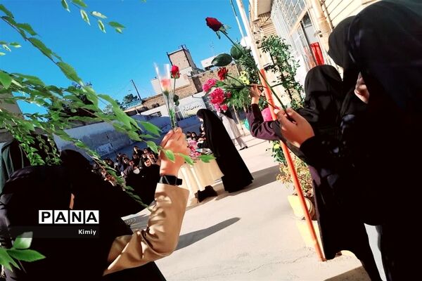 آغاز سال تحصیلی در دبیرستان شاهد مطهره